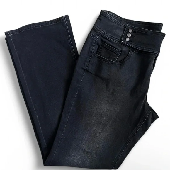 BDG Urban Outfitters Y2K Belted Flare Low Rise Jean Dark Wash Size 33 Black Slim - Picture 15 of 16